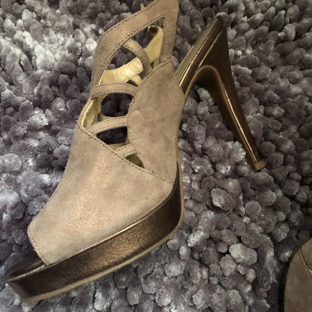 Audrey Brook Heels Size 6.5